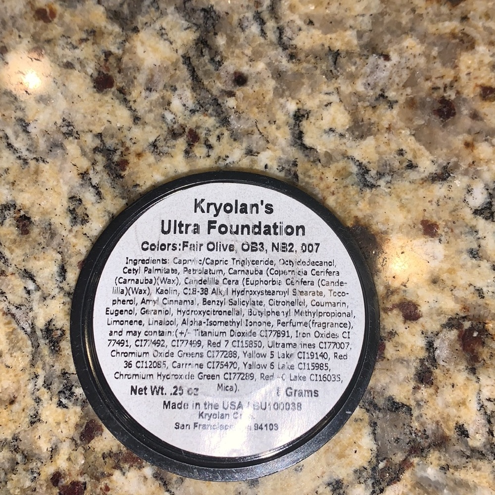 OFRA foundations - Picture 2 of 2